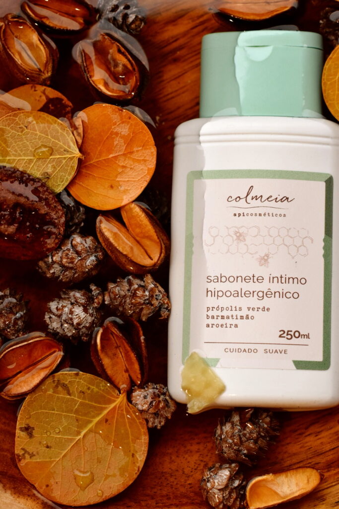 🌿 Sabonete Íntimo Hipoalergênico com Própolis Verde, Barbatimão e Aroeira
